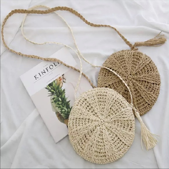 Bohemian straw shoulder and cross body bag - Picture 4 of 7